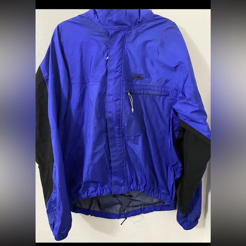 Patagonia Vibrant Blue and Black Windbreaker